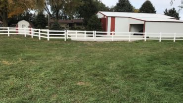 3 Rail White Vinyl Fence