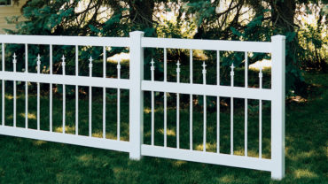 Clarendon Vinyl Fence