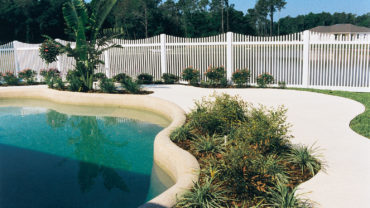 Hampton Scalloped Fence