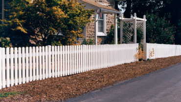 Hannibal Vinyl Fence