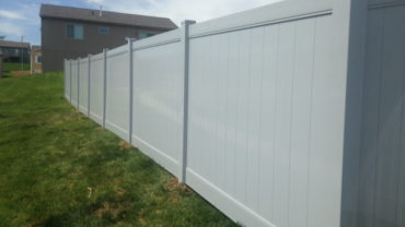 Lakeland Gray 6' Vinyl Privacy Fence