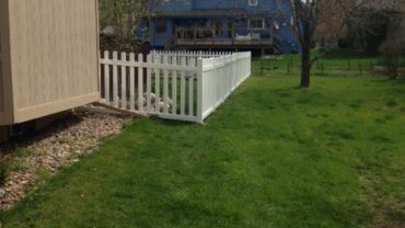 Missouri 4' tall Vinyl Fence