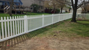 Missouri 4' tall Vinyl Fence