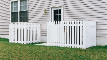 Nantucket White Vinyl Fence