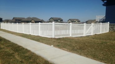 Pacific 4' Vinyl Fence