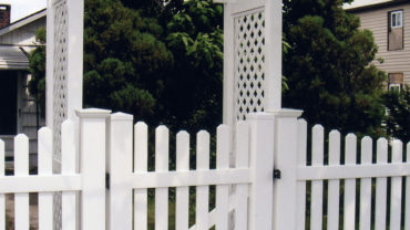 Potomac Fence with Arbor