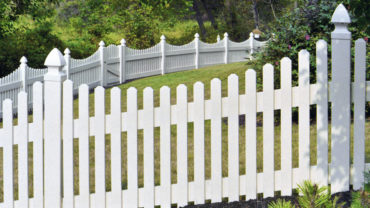 Springfield Vinyl Fence