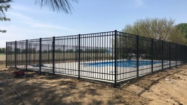 0240 6' tall Aluminum Fence