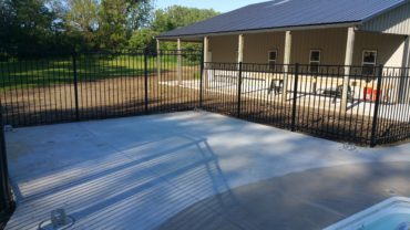 0243 6' tall Aluminum Fencing