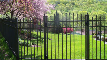 1132 Aluminum Fence