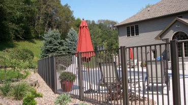 1220 Aluminum Fencing