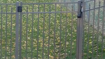 1233 Bronze Texture Aluminum Gate